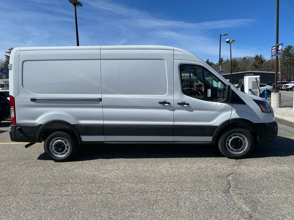 New 2026 Ford Transit 250 - photo 5