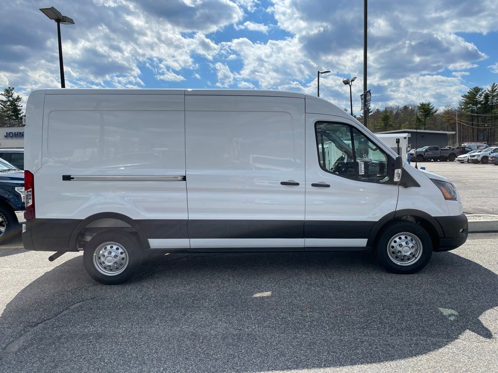 New 2026 Ford Transit 250 - photo 5