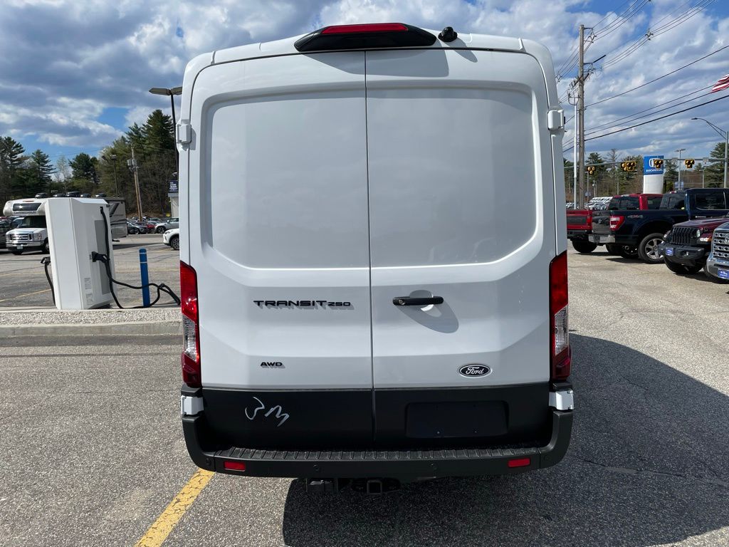 New 2026 Ford Transit 250 - photo 6