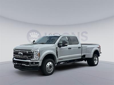 New 2025 Ford F-450 XLT Crew Cab 4x4 DRW Pickup for sale #KFW250122 - photo 1