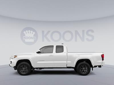 Used 2020 Toyota Tacoma - photo 1