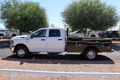 2026 Ram 3500 Crew Cab DRW 4WD Knapheide Flatbed Truck for sale #ADRB260229 - photo 2