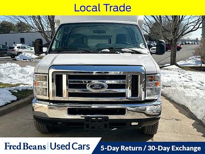 Used 2018 Ford E-350 - photo 1