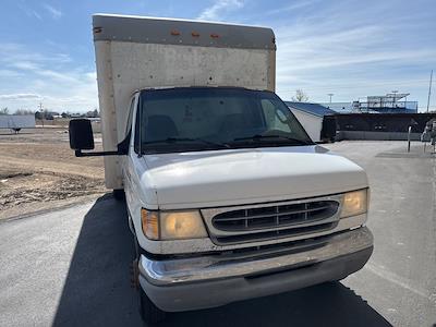 Used 2006 Ford E-350 - photo 1
