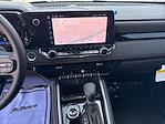 2025 Chevrolet Colorado Crew Cab 4x4 Pickup for sale #S1171007 - photo 25