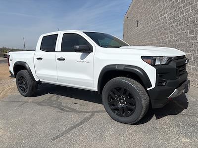 2025 Chevrolet Colorado Crew Cab 4x4 Pickup for sale #S1186794 - photo 1