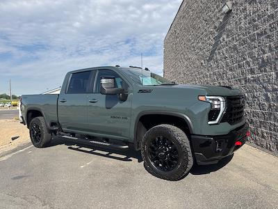 New 2025 Chevrolet Silverado 3500 LT Crew Cab 4x4 Pickup for sale #SF337177 - photo 1