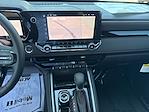New 2026 Chevrolet Colorado Z71 Crew Cab 4x4 Pickup for sale #T1117122 - photo 24