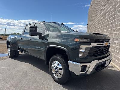 New 2026 Chevrolet Silverado 3500 LT Crew Cab 4WD Pickup for sale #TF124393 - photo 1