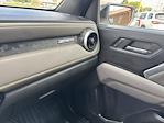 2024 Chevrolet Colorado Crew Cab 4WD Pickup for sale #14039021 - photo 23