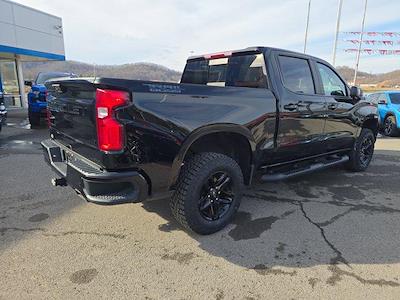 Used 2023 Chevrolet Silverado 1500 LT Crew Cab for sale #14039566 - photo 2