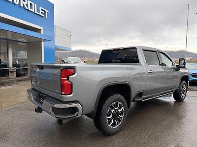 Used 2024 Chevrolet Silverado 2500 LTZ Crew Cab for sale #14039654 - photo 2