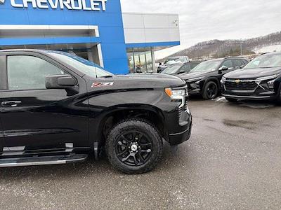 Used 2022 Chevrolet Silverado 1500 RST Crew Cab for sale #14039697 - photo 2
