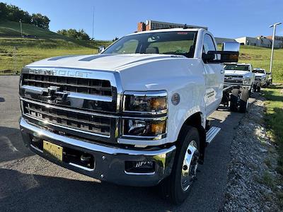 2024 Chevrolet Silverado 6500 Regular Cab DRW 2WD, Rollback Body for sale #50037141 - photo 2