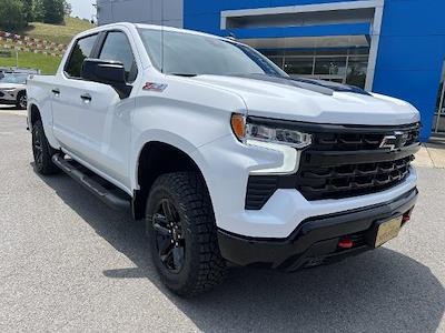 2025 Chevrolet Silverado 1500 Crew Cab 4WD Pickup for sale #50039061 - photo 2