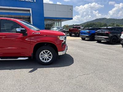 New 2026 Chevrolet Silverado 1500 LT Crew Cab 4WD Pickup for sale #50039332 - photo 2