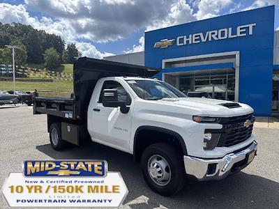 New 2025 Chevrolet Silverado 3500 Work Truck Regular Cab 4WD Flatbed Truck for sale #50039513 - photo 1