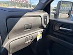 New 2025 Chevrolet Silverado 2500 Custom Crew Cab 4WD Pickup for sale #50039563 - photo 23