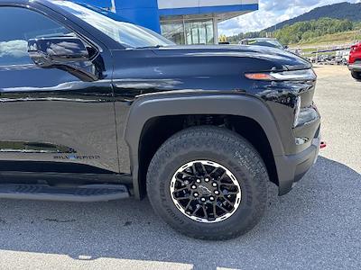2026 Chevrolet Silverado EV Crew Cab 4WD Pickup for sale #50039578 - photo 2