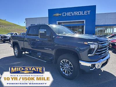 New 2026 Chevrolet Silverado 3500 LTZ Crew Cab 4WD Pickup for sale #50039809 - photo 1