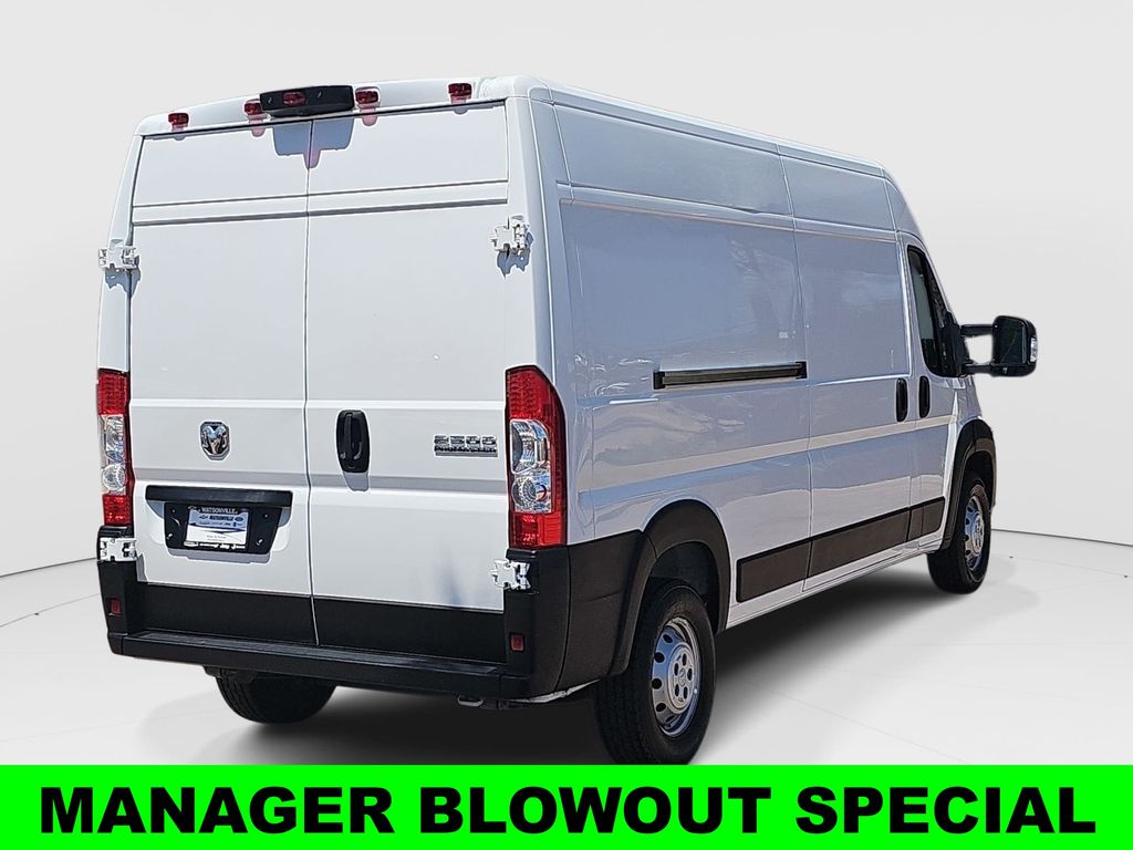 Used 2023 Ram ProMaster 2500 - photo 2