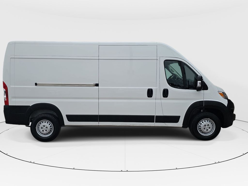 Used 2025 Ram ProMaster 2500 - photo 2