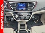 Used 2017 Chrysler Pacifica Limited Minivan for sale #PD819A - photo 21