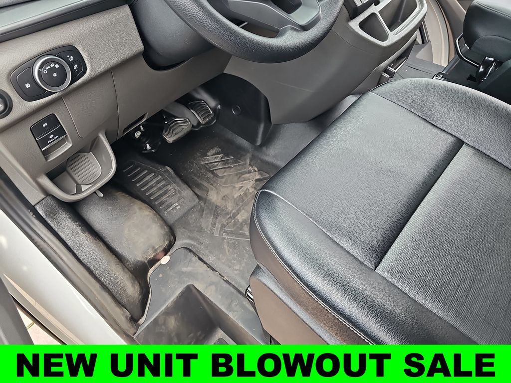 Used 2024 Ford Transit 150 - photo 16