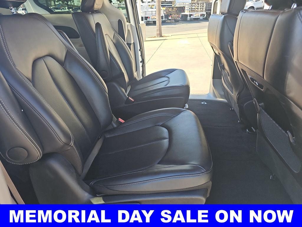Used 2024 Chrysler Pacifica - photo 13