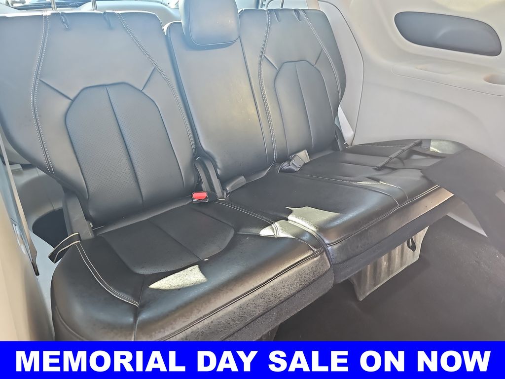 Used 2024 Chrysler Pacifica - photo 14