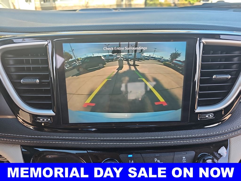 Used 2024 Chrysler Pacifica - photo 27