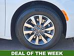 Used 2024 Chrysler Pacifica Select Minivan for sale #PD952 - photo 41