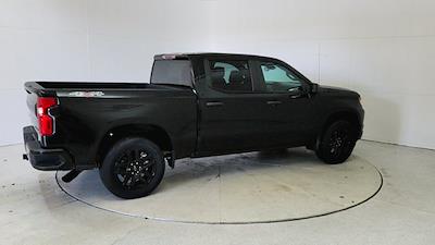 2022 Chevrolet Silverado 1500 Crew Cab 4x4 Pickup for sale #18725 - photo 2