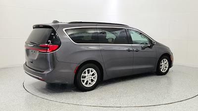 Used 2022 Chrysler Pacifica Touring L Minivan for sale #18777 - photo 2