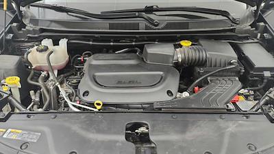 Used 2024 Chrysler Pacifica Touring L Minivan for sale #19099 - photo 2