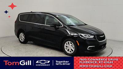 2024 Chrysler Pacifica FWD Minivan for sale #19100 - photo 1