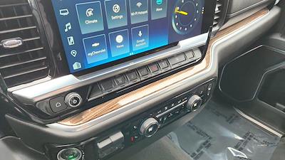 Used 2025 Chevrolet Silverado 2500 LT Crew Cab for sale #19167 - photo 2