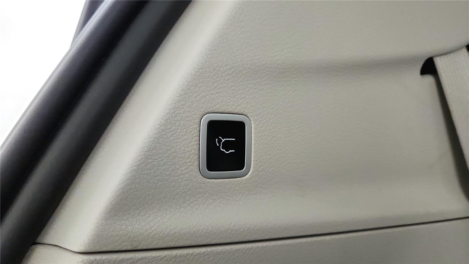 Used 2024 Chrysler Pacifica - photo 38