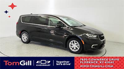 2023 Chrysler Pacifica FWD Minivan for sale #19677 - photo 1
