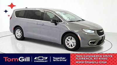 2025 Chrysler Pacifica FWD Minivan for sale #19967 - photo 1