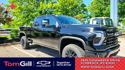 2025 Chevrolet Silverado 3500 Crew Cab 4x4 Pickup for sale #36246N - photo 1