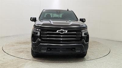 Used 2025 Chevrolet Silverado 1500 - photo 1