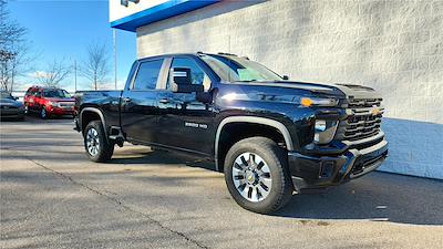 Used 2024 Chevrolet Silverado 2500 - photo 1