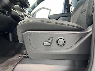New 2025 Ram 1500 Big Horn Crew Cab 4x4 Pickup for sale #L250008 - photo 1