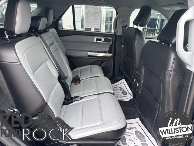 Used 2021 Ford Explorer - photo 14