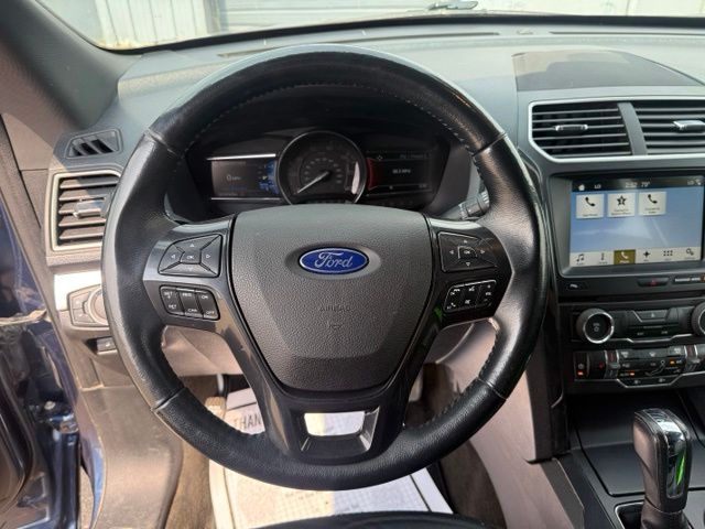 Used 2017 Ford Explorer XLT - photo 15