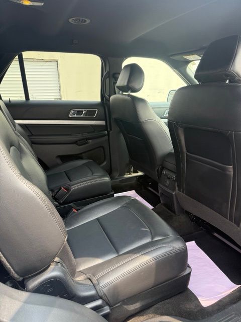 Used 2017 Ford Explorer XLT - photo 23