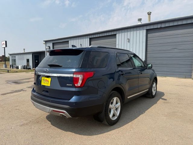 Used 2017 Ford Explorer XLT - photo 10