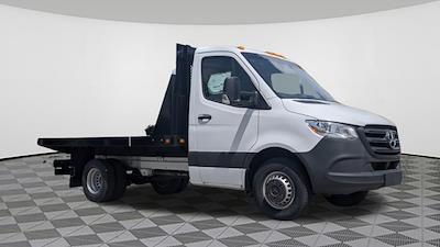 2024 Mercedes-Benz Sprinter 4500 Standard Cab Standard Roof DRW RWD Knapheide Flatbed Truck for sale #371835 - photo 1