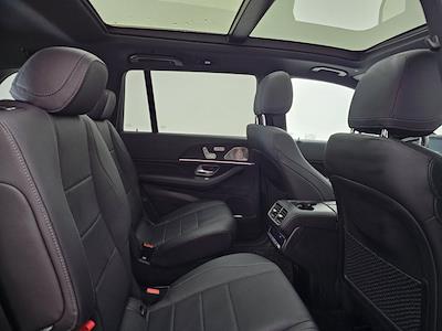 Used 2022 Mercedes-Benz GLS 450 - photo 1
